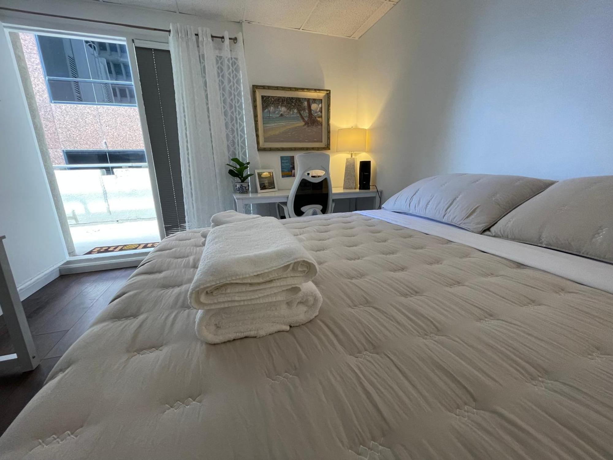 Doho Suites Honolulu Bagian luar foto