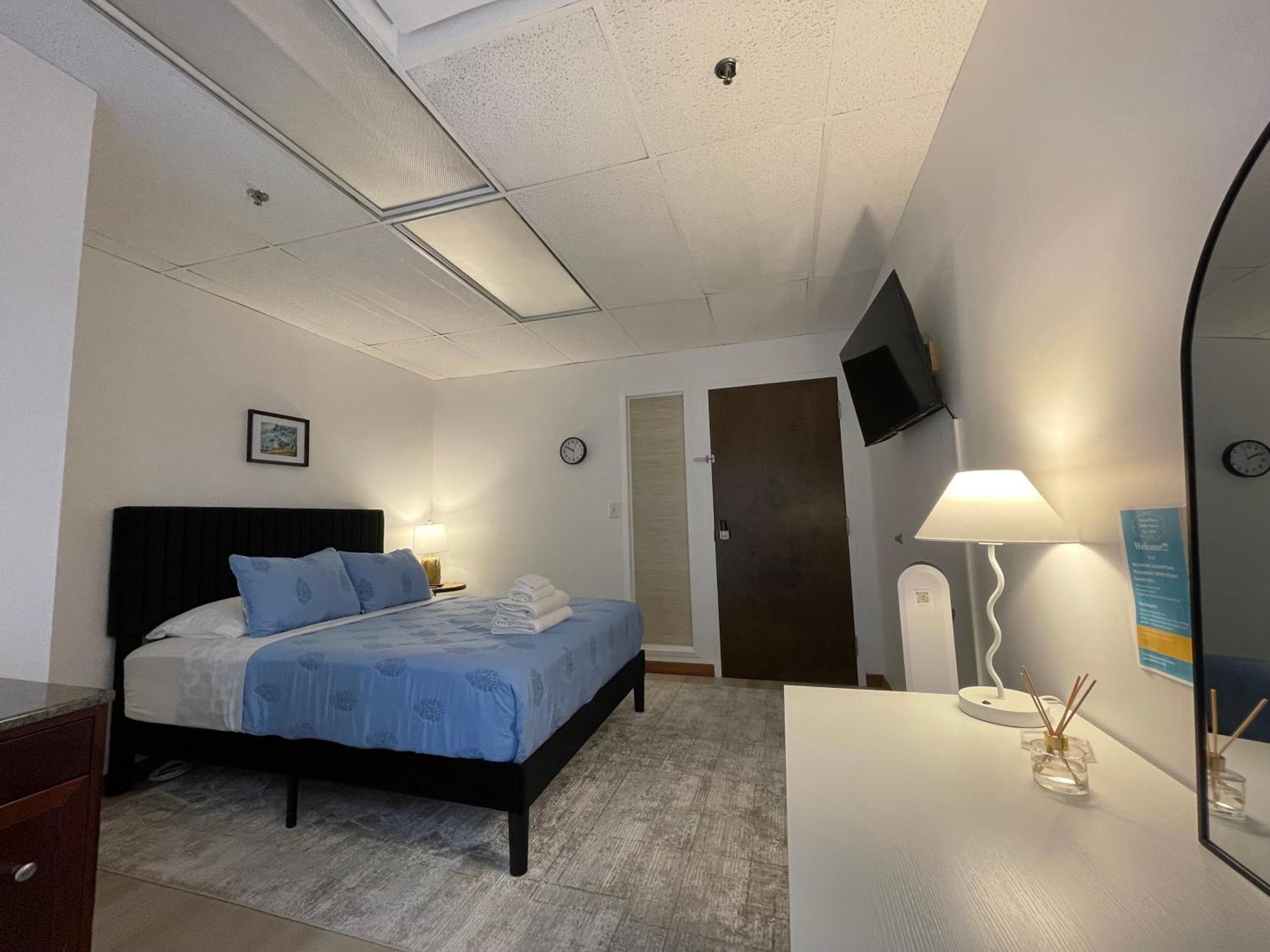 Doho Suites Honolulu Bagian luar foto