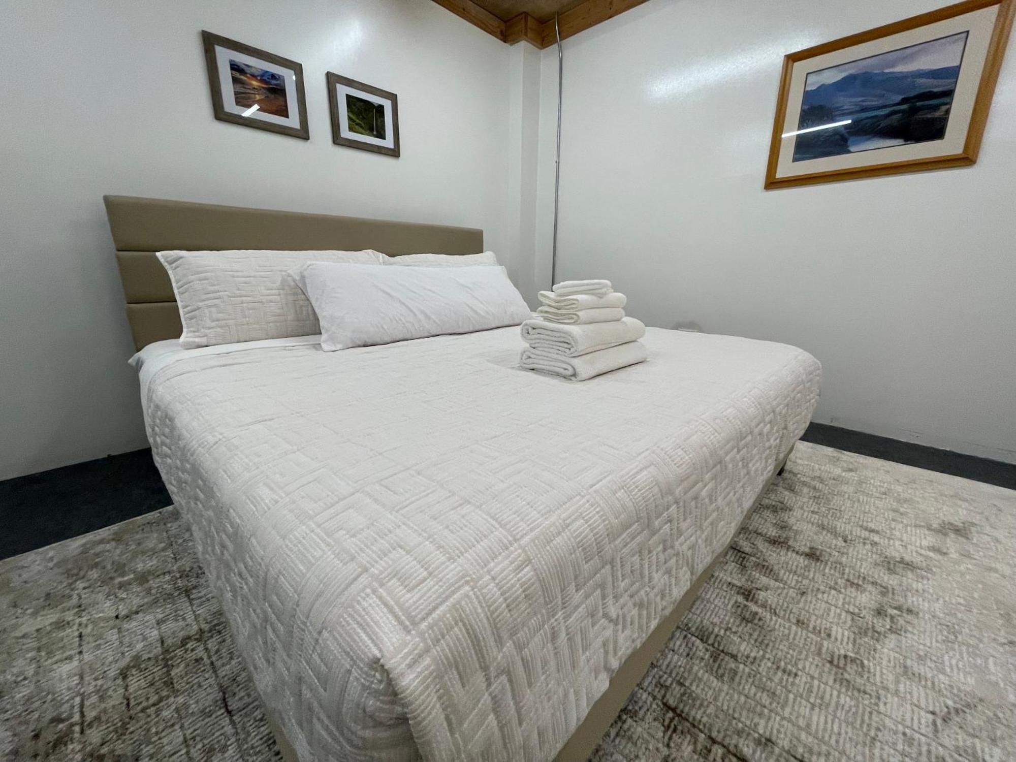 Doho Suites Honolulu Bagian luar foto